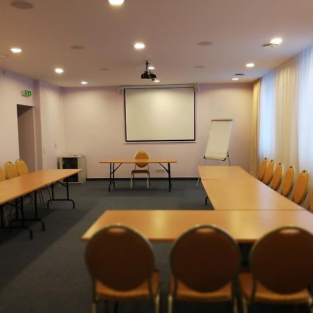 אוטנה Hotel Angelas מראה חיצוני תמונה